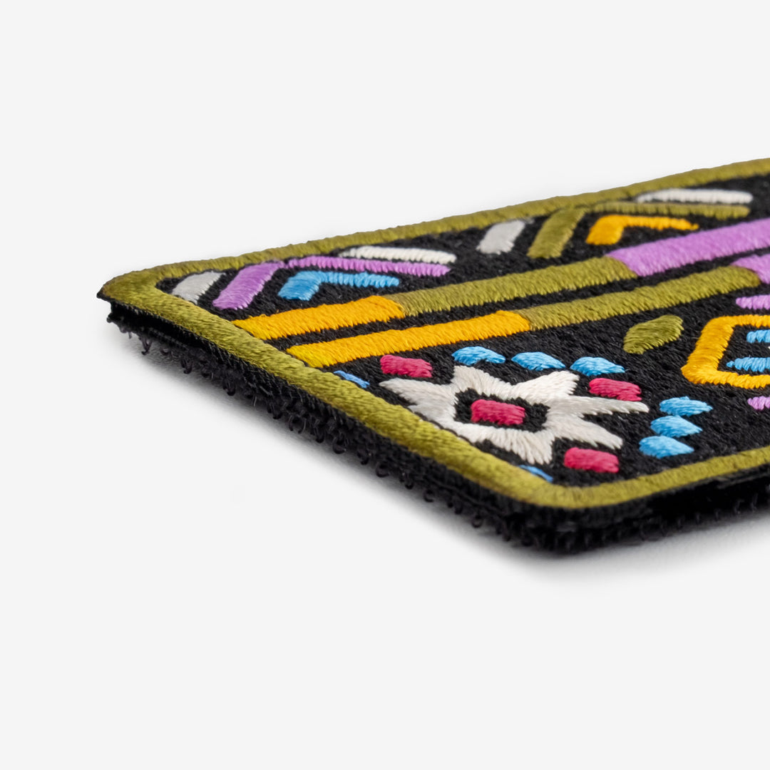 《Dodo socks》Ivano-Frankivsk embroidery patch｜イヴァーノ＝フランキーウシク刺繍バッジ